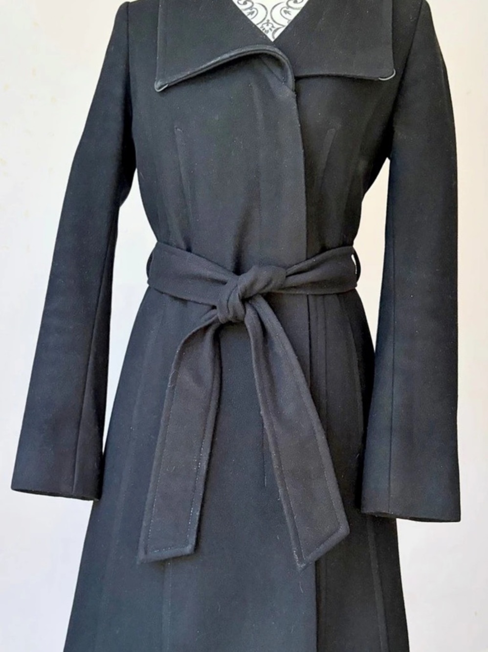 Excellent condition Black Belted High Collar Babaton ‘The Connor Coat Size S